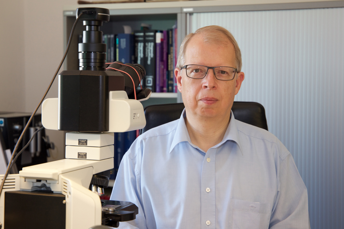 PHZ_PD-Dr.-med.-habil.-Joachim-Bernhards